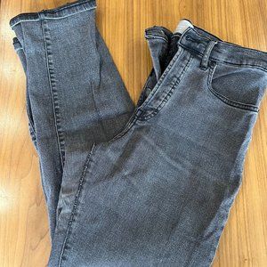 Everlane | The Authentic Stretch High-Rise Cigarette Jean | 30 | Washed Black